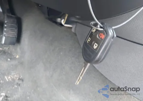 2014 Ford Mustang V6 z USA, uszkodzony, nr VIN 1ZVBP8AM9E5207899